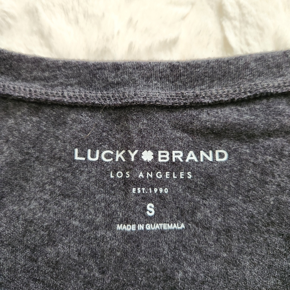 Lucky Brand "Love Our Planet", "Be Kind" Soft Gray Tee T-shirt, Size Small - Picture 4 of 7